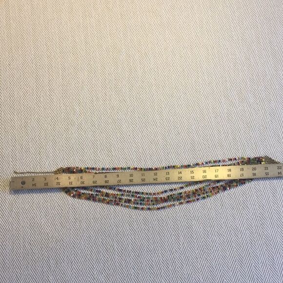 Handcrafted multi strand beaded necklace Aprox 22 " total length, - Picture 9 of 13